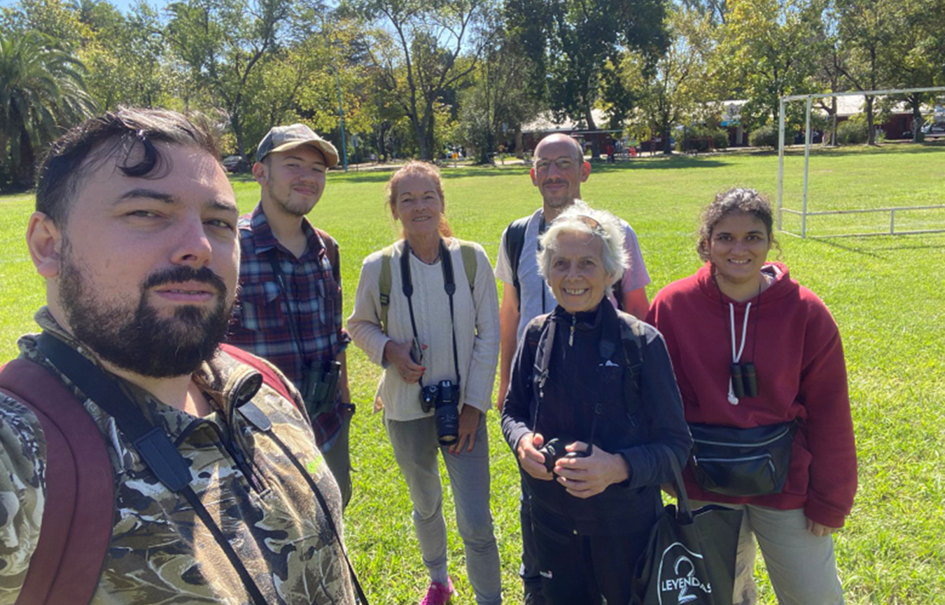 Add Image Description